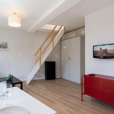 Hypercentre / Gares - Beautiful Duplex! *