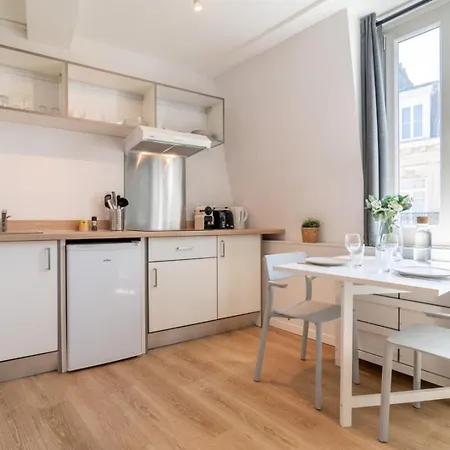 Daire Hypercentre / Gares - Beautiful Duplex! *