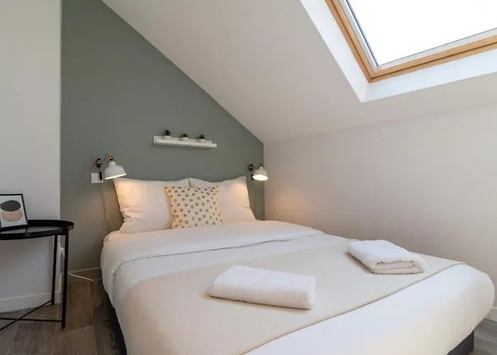 Hypercentre / Gares - Beautiful Duplex! *