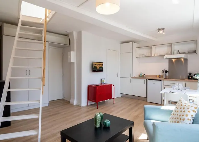 Hypercentre / Gares - Beautiful Duplex! Lille