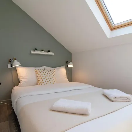 Hypercentre / Gares - Beautiful Duplex! *